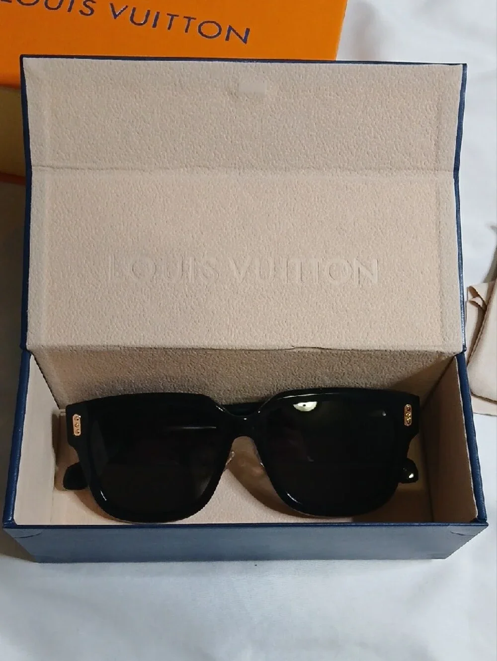 Louis Vuitton Black Frame Black Lens Cat-Eye Sunglasses